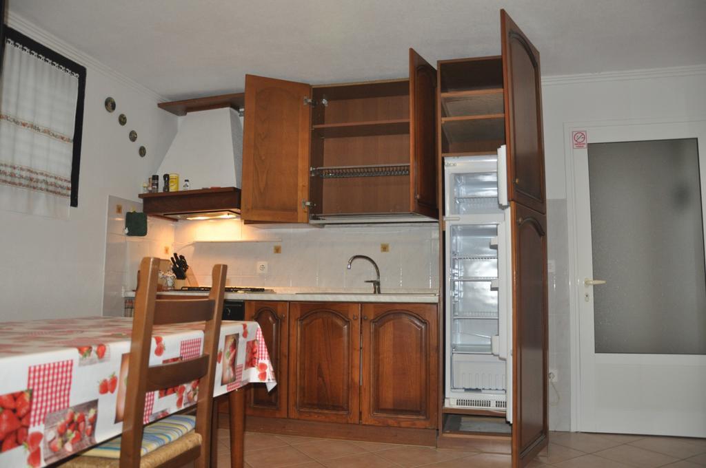 Franko Apartmani Zambratija  Eksteriør bilde