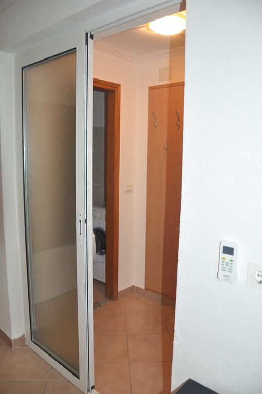 Franko Apartmani Zambratija  Eksteriør bilde